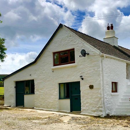 Little Barn Cottage ニューポート エクステリア 写真